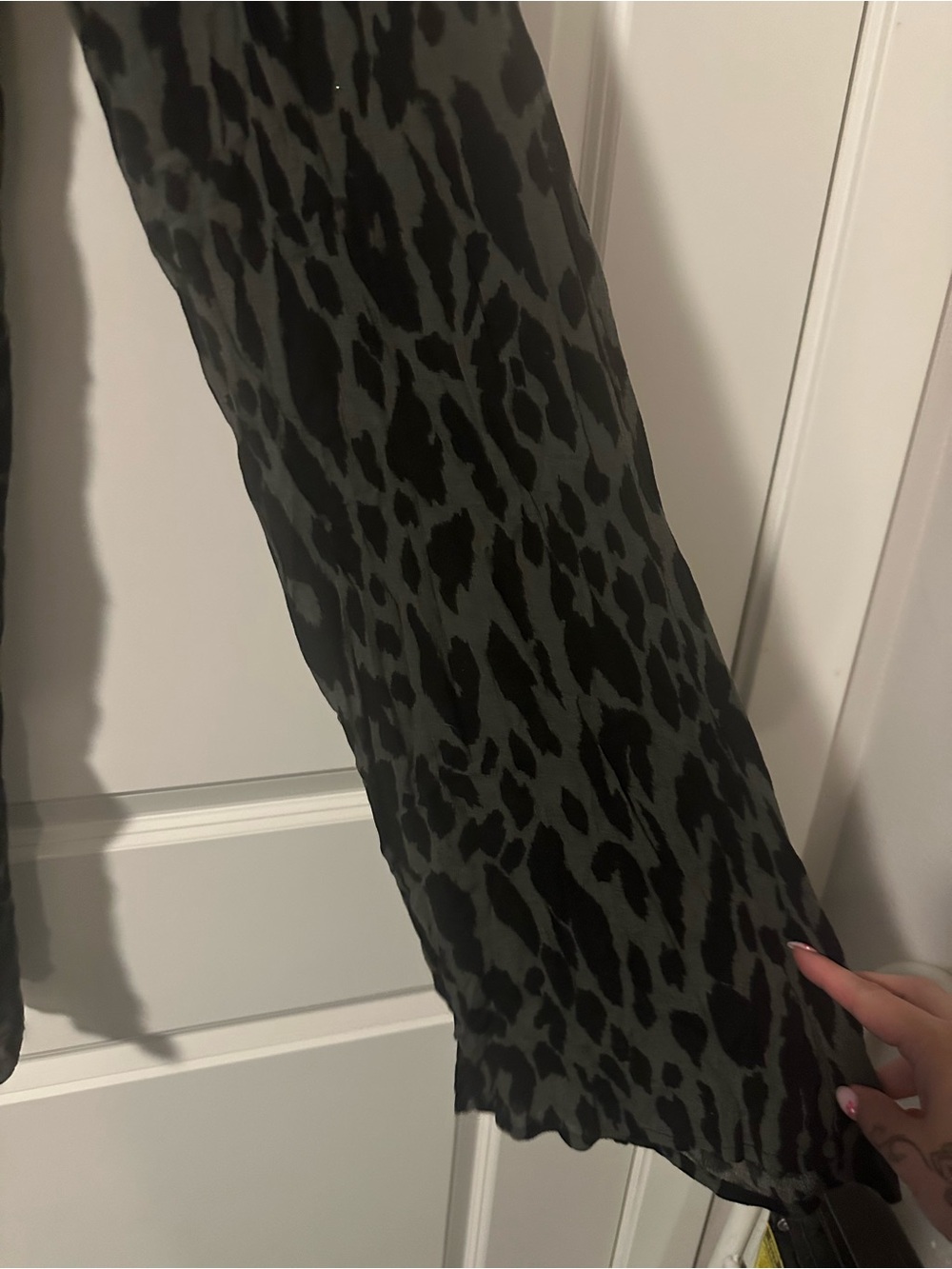 Wide Leg Leopard Print Palazzo Pants - Black - Picture 3 of 4